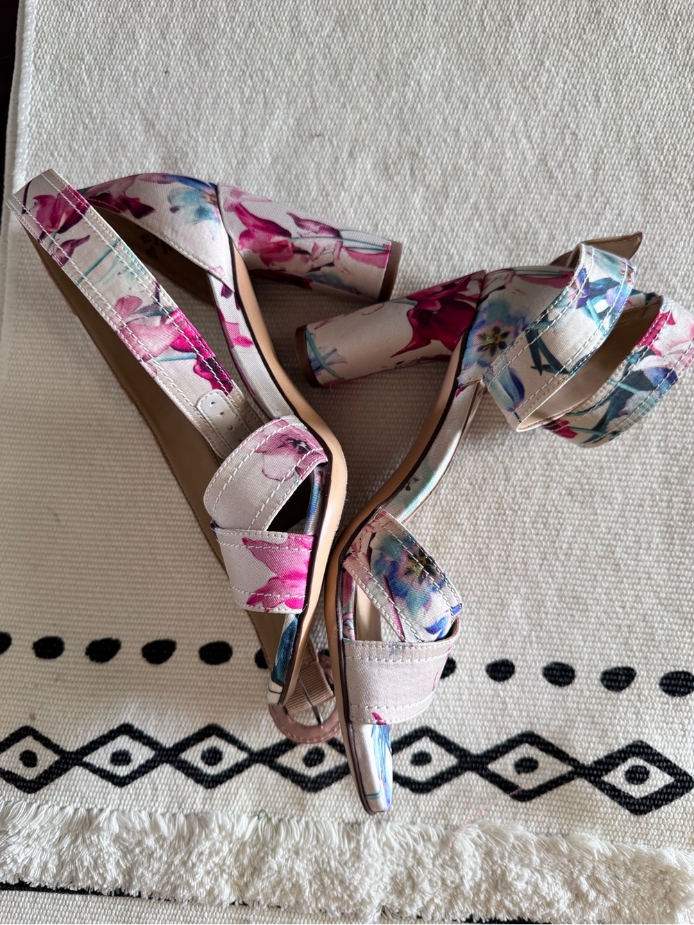 Naturalizer Ankle-Strap Sandals - Picture 6 of 8